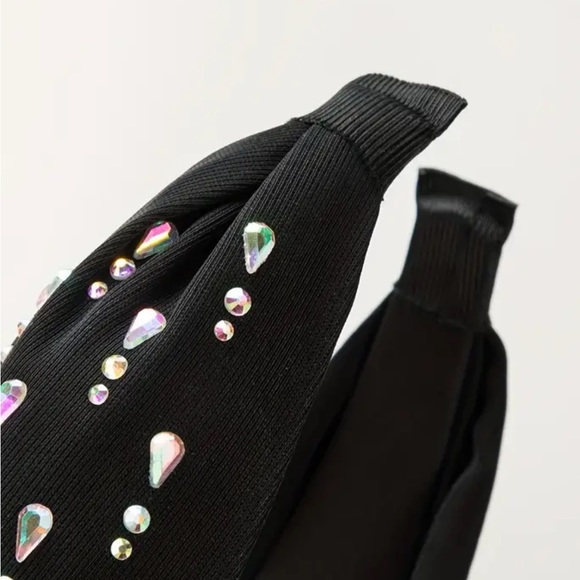 Elegant rhinestone  twisted knit headbands assorted colors - Picture 3 of 10